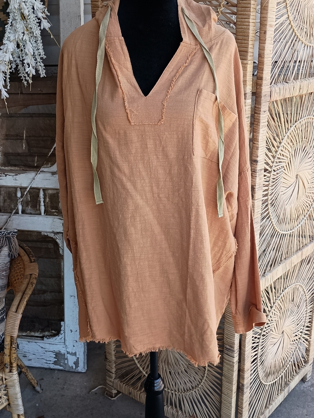 GiGiO Plus By Umgee Women's Tan Long Sleeve Top - XL